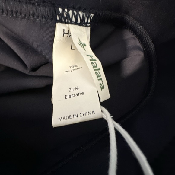 Halara Wide Leg Pants size L Pull on Faux Button Front Navy NWT - Picture 5 of 6